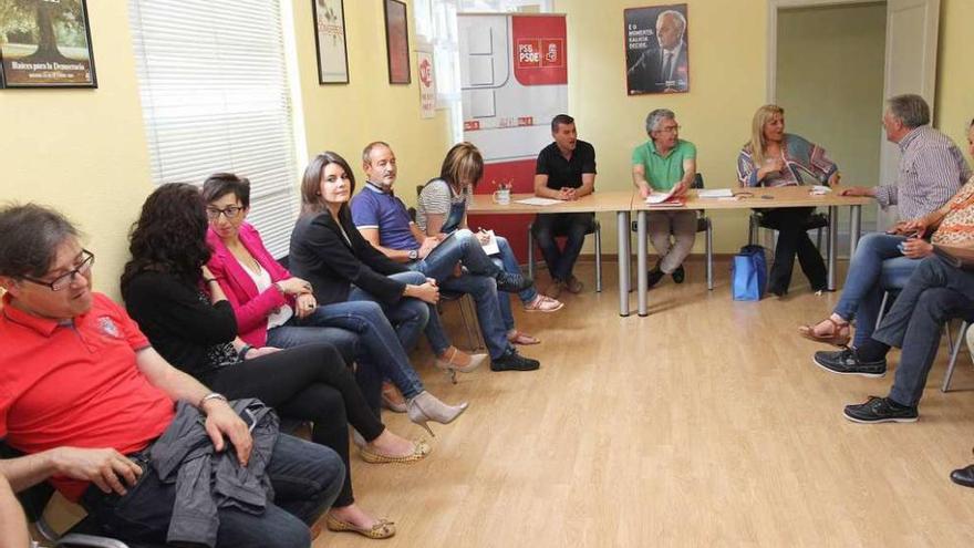 Reunión de junio de 2015 de la Ejecutiva Provincial del PSOE de Ourense. // Iñaki Osorio