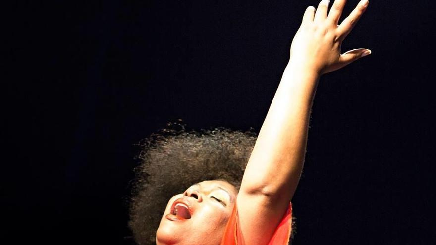 La soprano cubana Dania Diva presenta en enero &quot;Luce dell&#039;aria&quot; en el Auditorio de Cangas