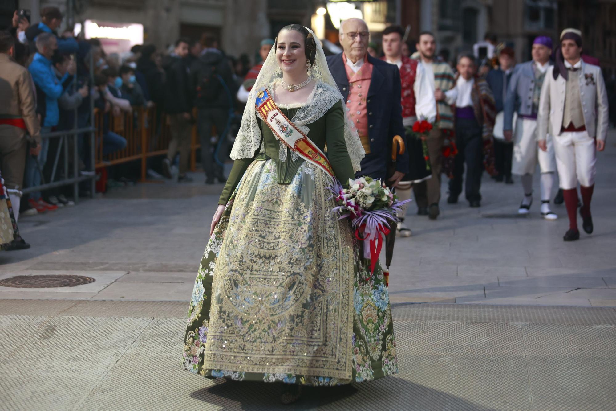 Búscate en el segundo día de ofrenda por la calle Quart (entre las 19:00 a las 20:00 horas)