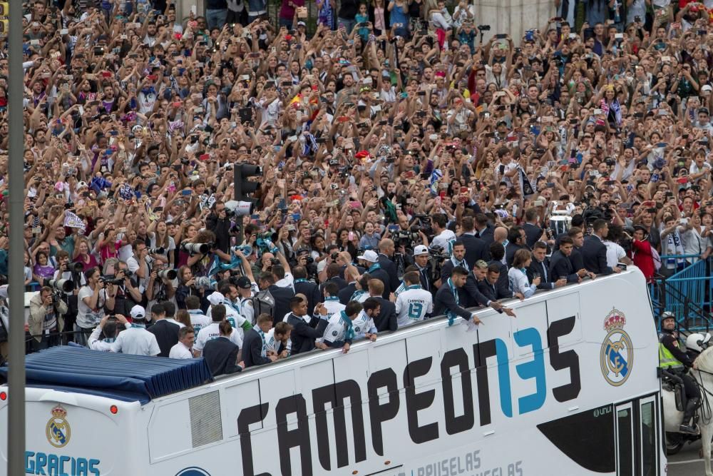 Las celebraciones del Real Madrid tras ganar su decimotercera Copa de Europa