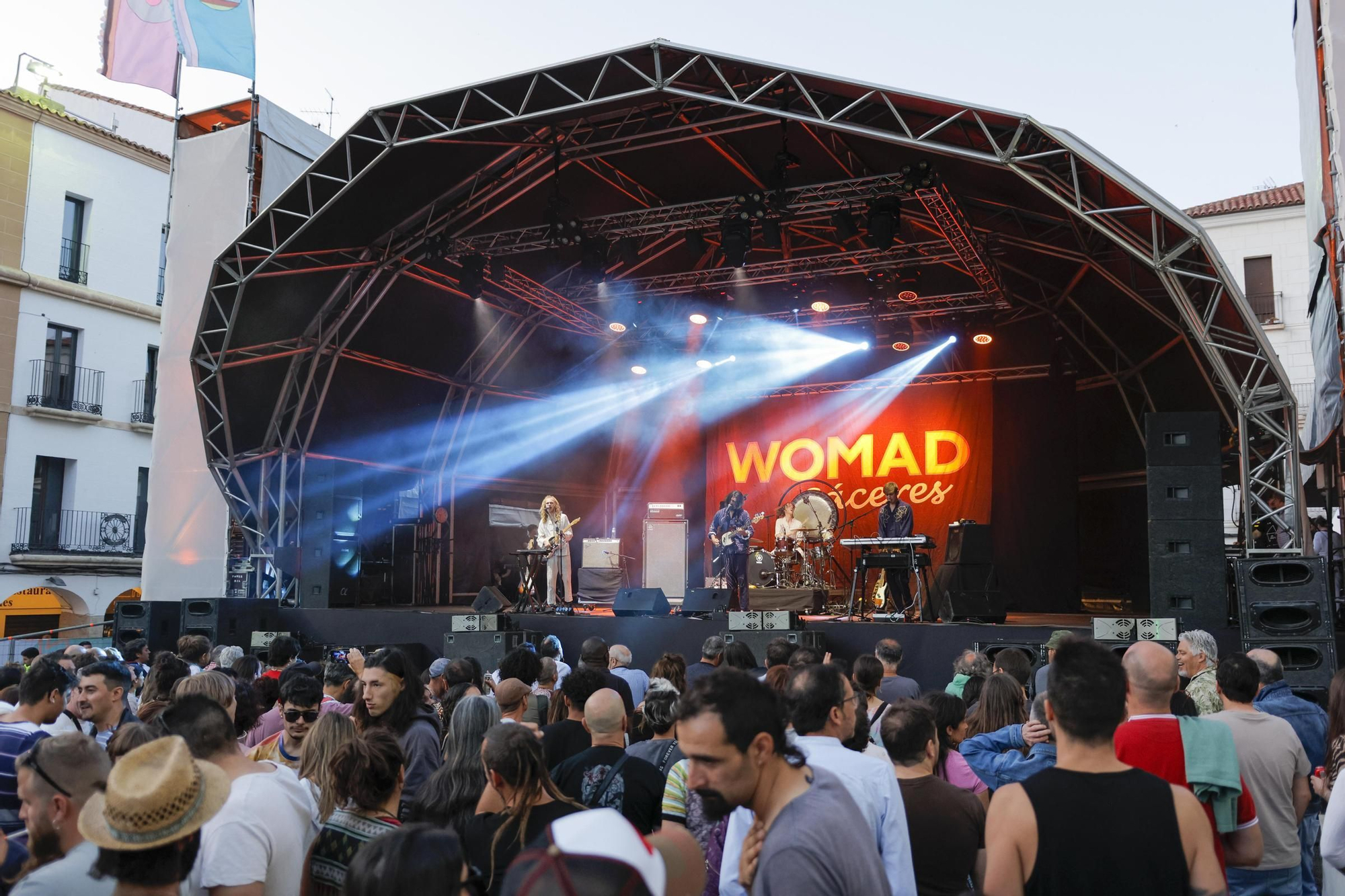 Así fue el primer día del festival Womad en Cáceres