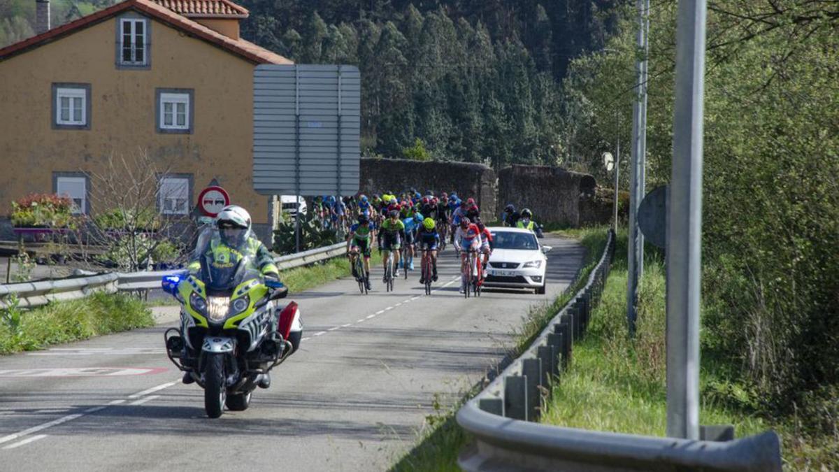 La carrera. | Roberto Menéndez