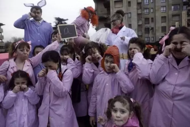 Suspendido el desfile del Antroxu en Gijón