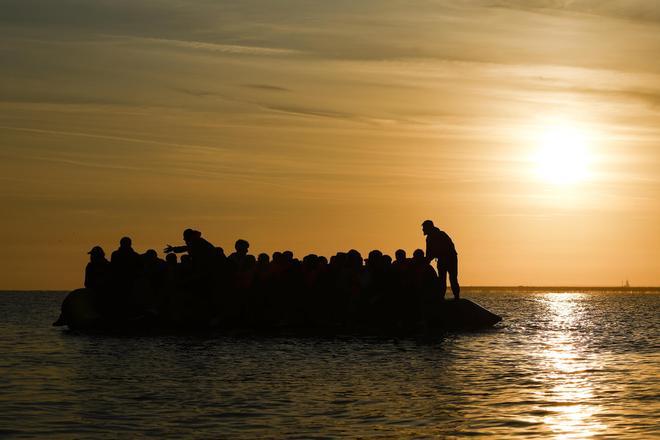 Más de 2.000 migrantes cruzan el Canal a Reino Unido desde la llegada de Burnham al poder