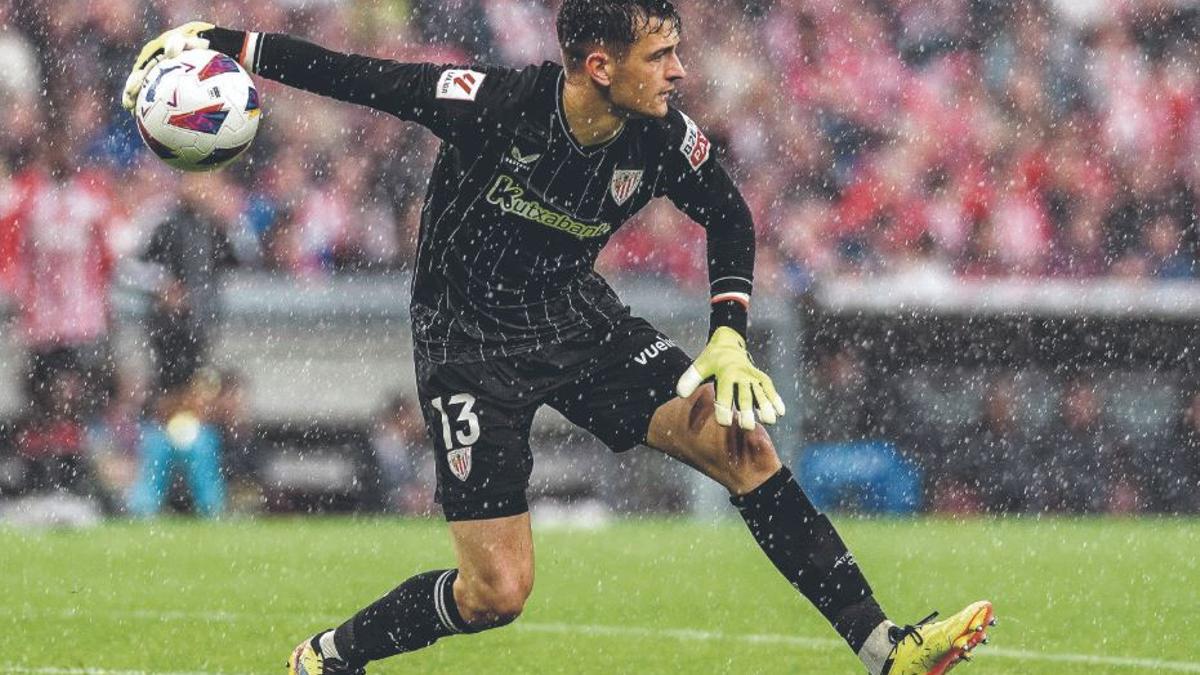 Agirrezabala durante un Athletic - Sevilla de esta temporada