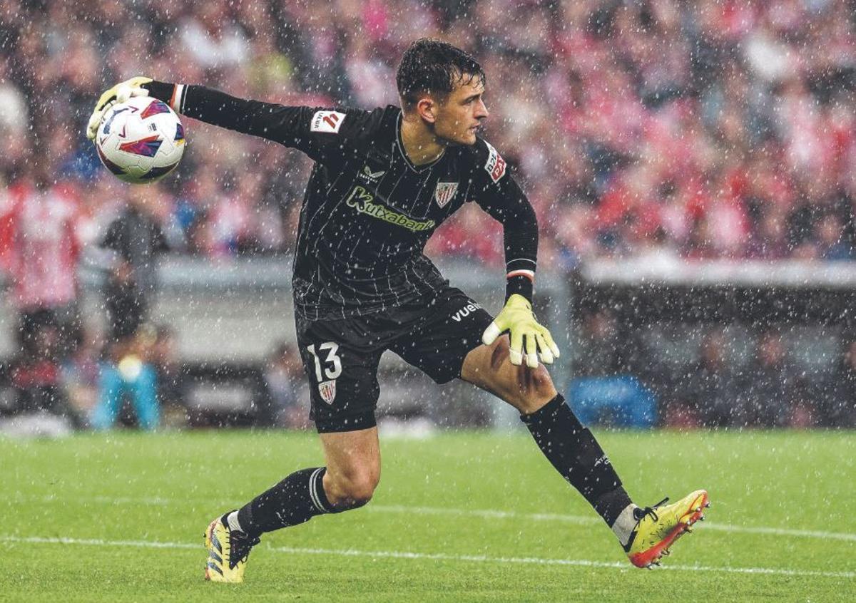 Agirrezabala durante un Athletic - Sevilla de esta temporada