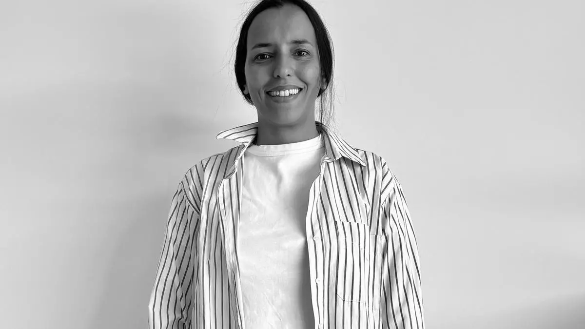 Una maestra saharaui residente en Mallorca planta cara a Vox: “Soy inmigrante y no me pienso ir”