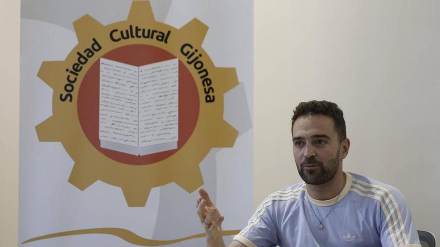 Jorge Tamames Grasset, politólogo: "La idea de un servicio civil obligatorio puede rechinar, pero creo que hay que debatirla"