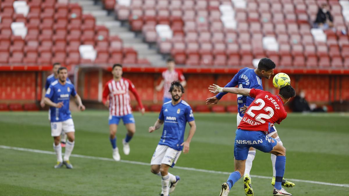 En imágenes: el derbi entre el Sporting y el Real Oviedo