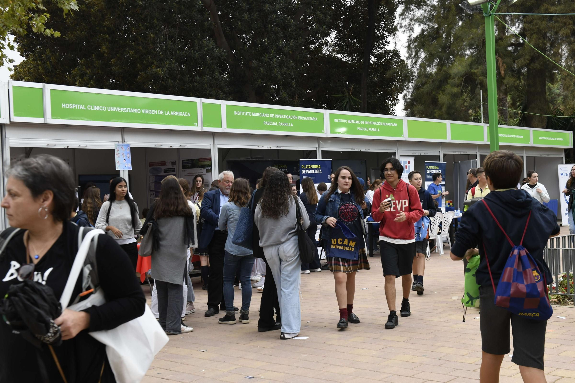 La primera jornada de la Semana de la Ciencia de Murcia, en imágenes
