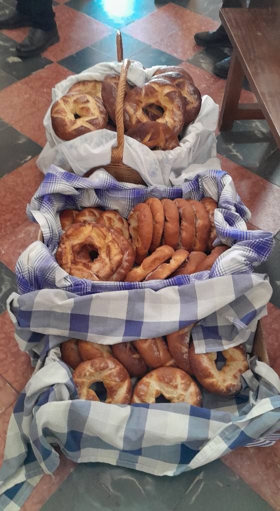 Bejís celebra la bendición de rollos de San Blas