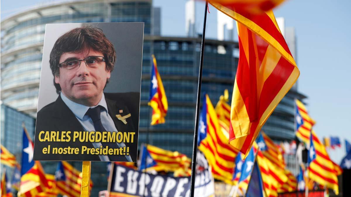 Concentración independentista ante el Parlamento Europeo en Estrasburgo