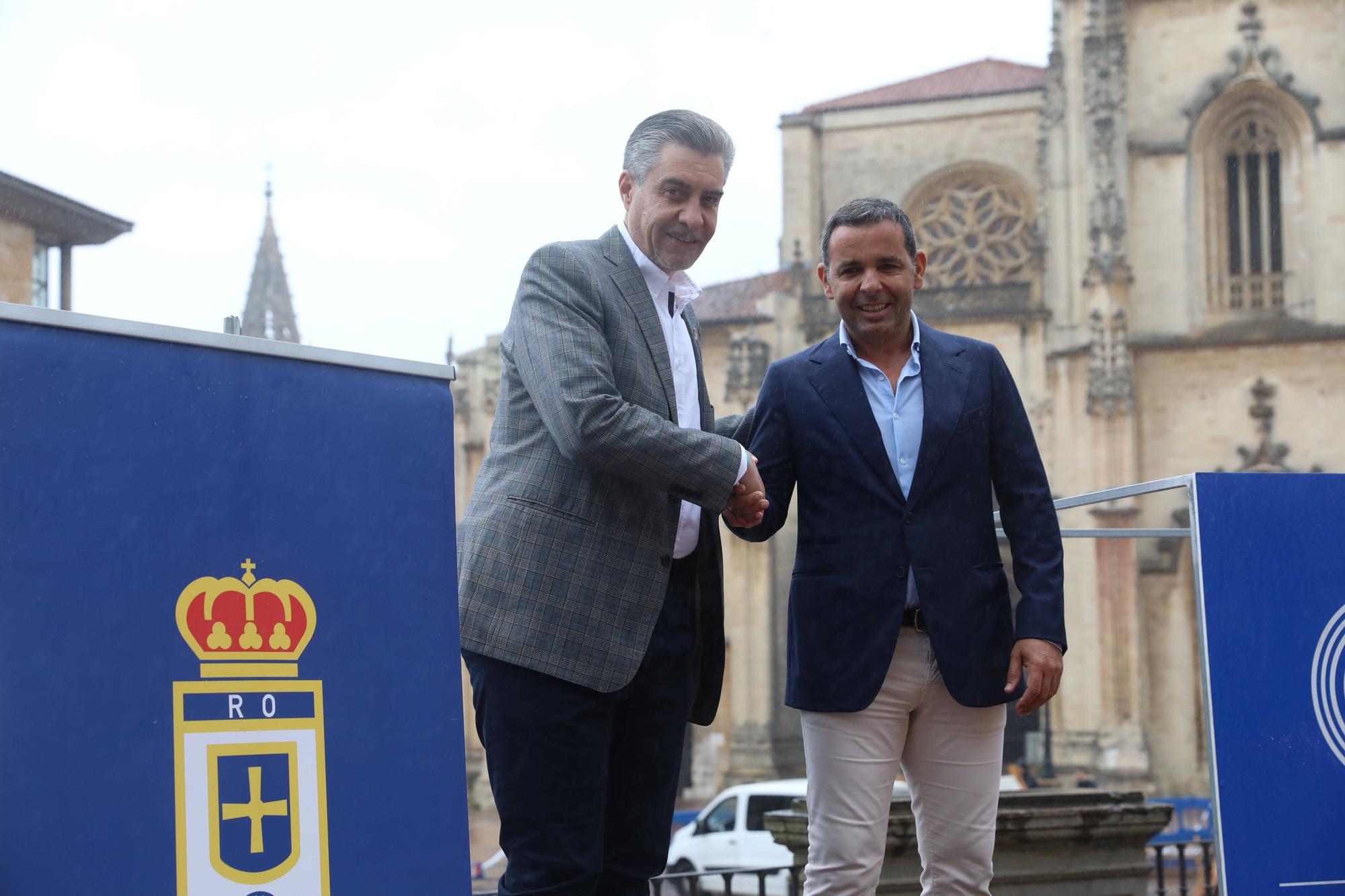 EN IMÁGENES: Presentación de Javi Calleja como entrenador del Real Oviedo