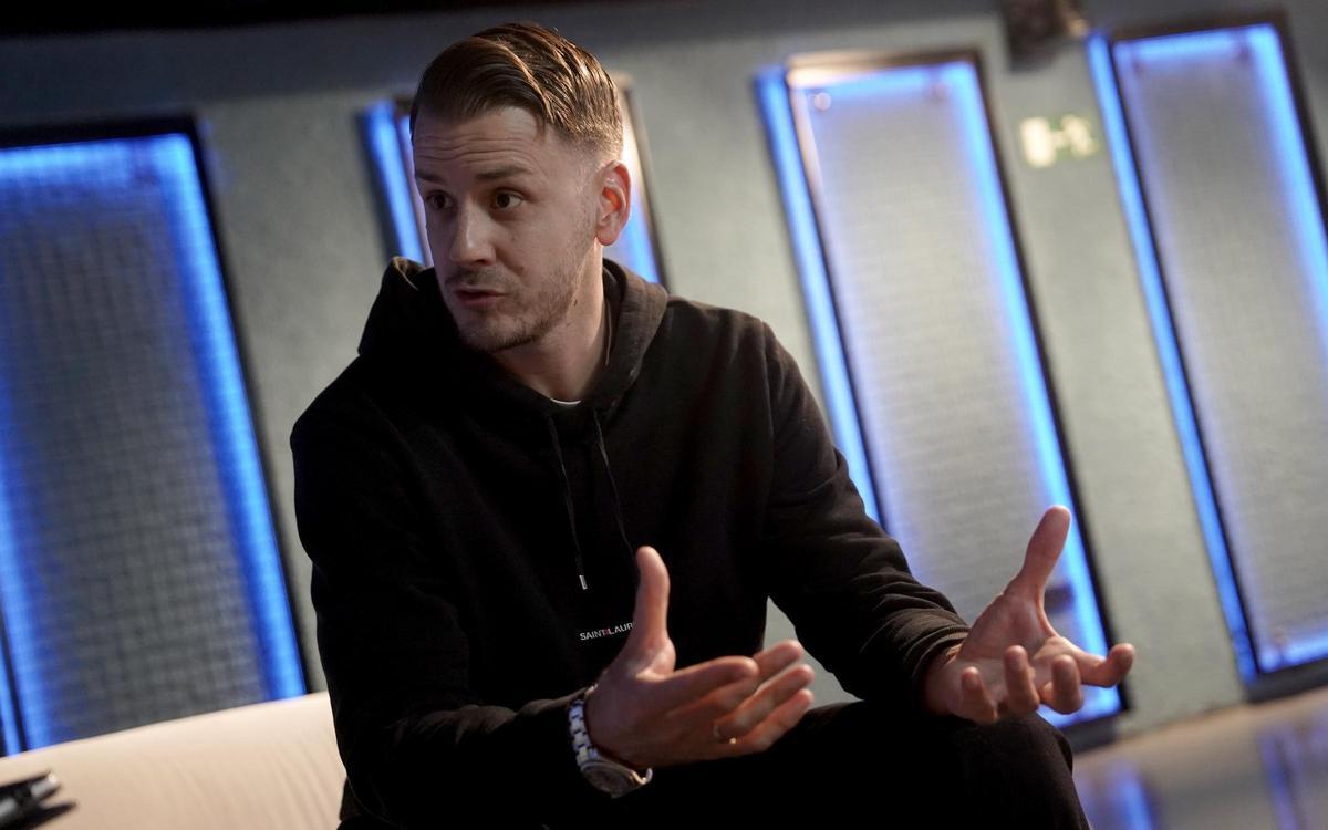 Andrea Orlandi, futbolista.