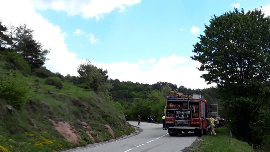 Un ferit greu en un accident de moto a Sant Joan de les Abadesses