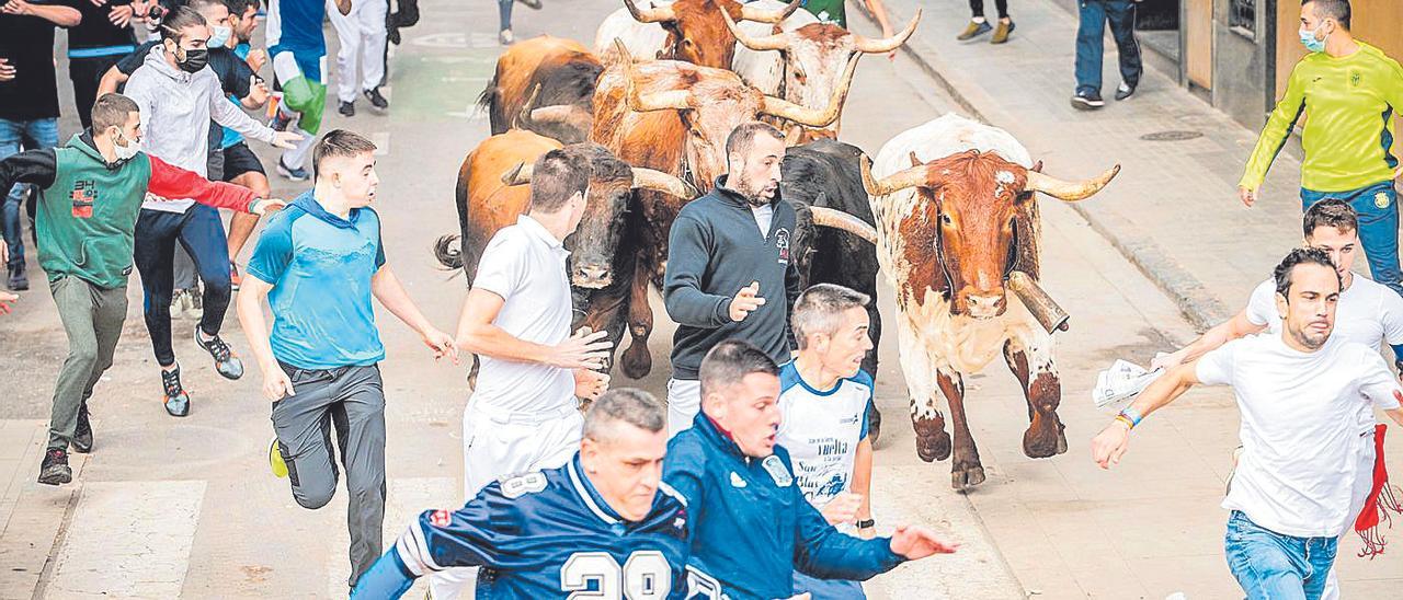 Festejos taurinos en Onda, ayer.