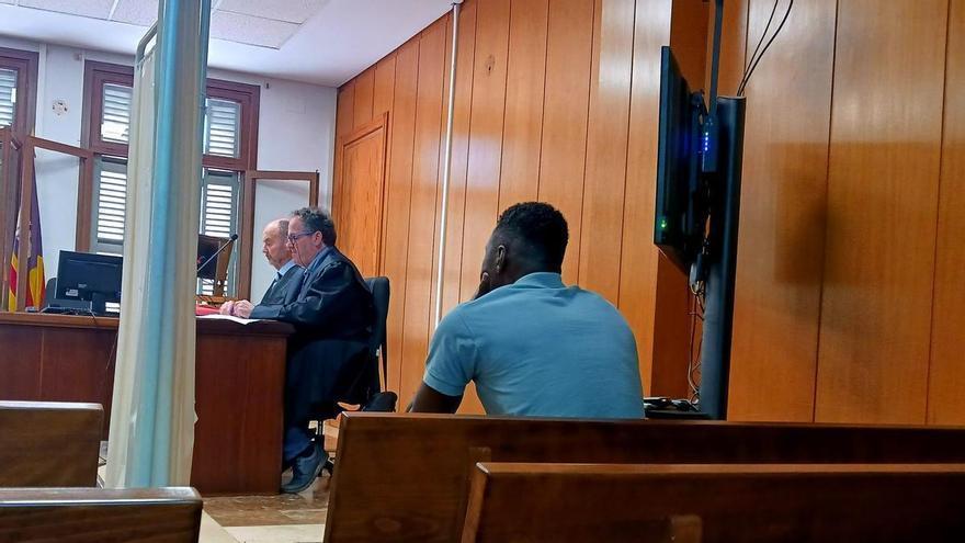 Condenado a un año y medio de cárcel por acoso sexual a una camarera de un hotel en Playas de Muro