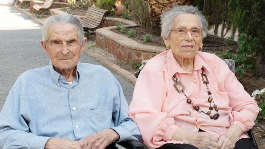 Batiste Pascual el día que cumplió 101 años acompañado de su mujer