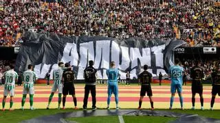 Emotivo homenaje de Mestalla a las víctimas de la DANA