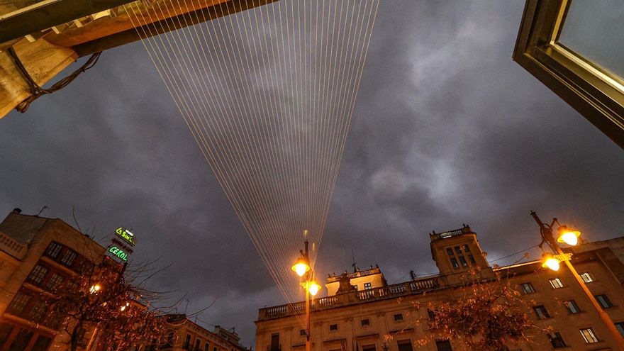 El arte hilado de Mónica Jover toma protagonismo en Alcoy