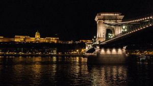 Archivo - El Puente de las Cadenas de Budapest (archivo)