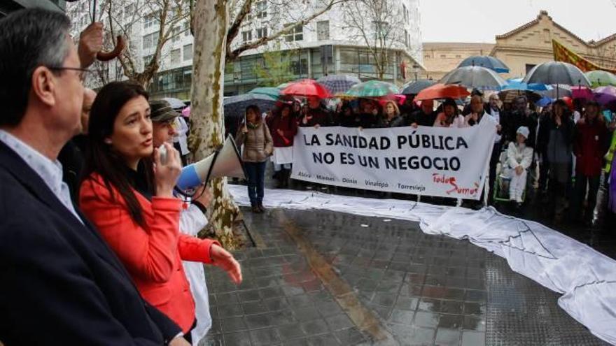 Los trabajadores reclaman auditorías sin previo aviso  en los hospitales concertados