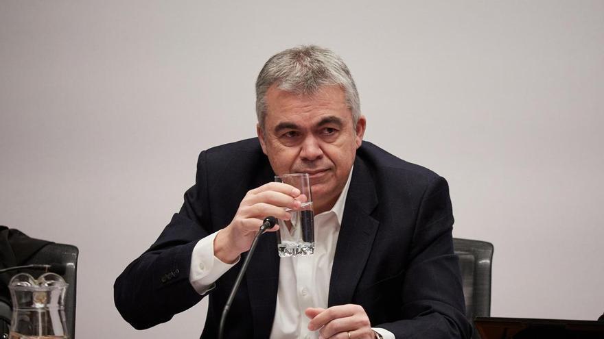 El juez pide a varios bancos información de las cuentas de la familia de Santos Cerdán