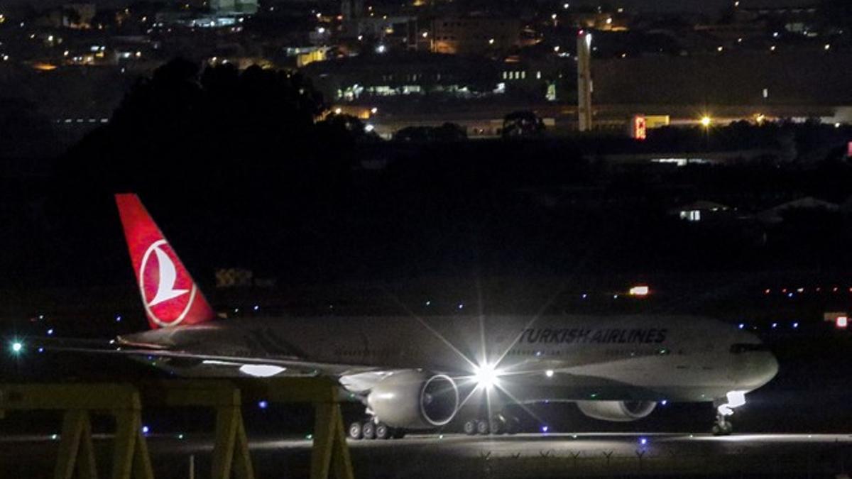 El avión de Turkish Airlines que volaba de Estambul a Sâo Paulo y aterrizó de emergencia en Casablanca, el pasado lunes.