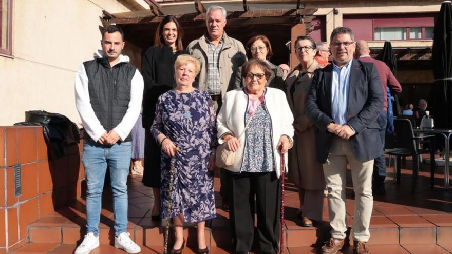 Monteana se rinde a sus socios más veteranos | LNE