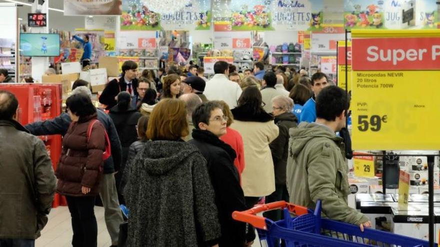 Primeros días del centro comercial en Zamora.