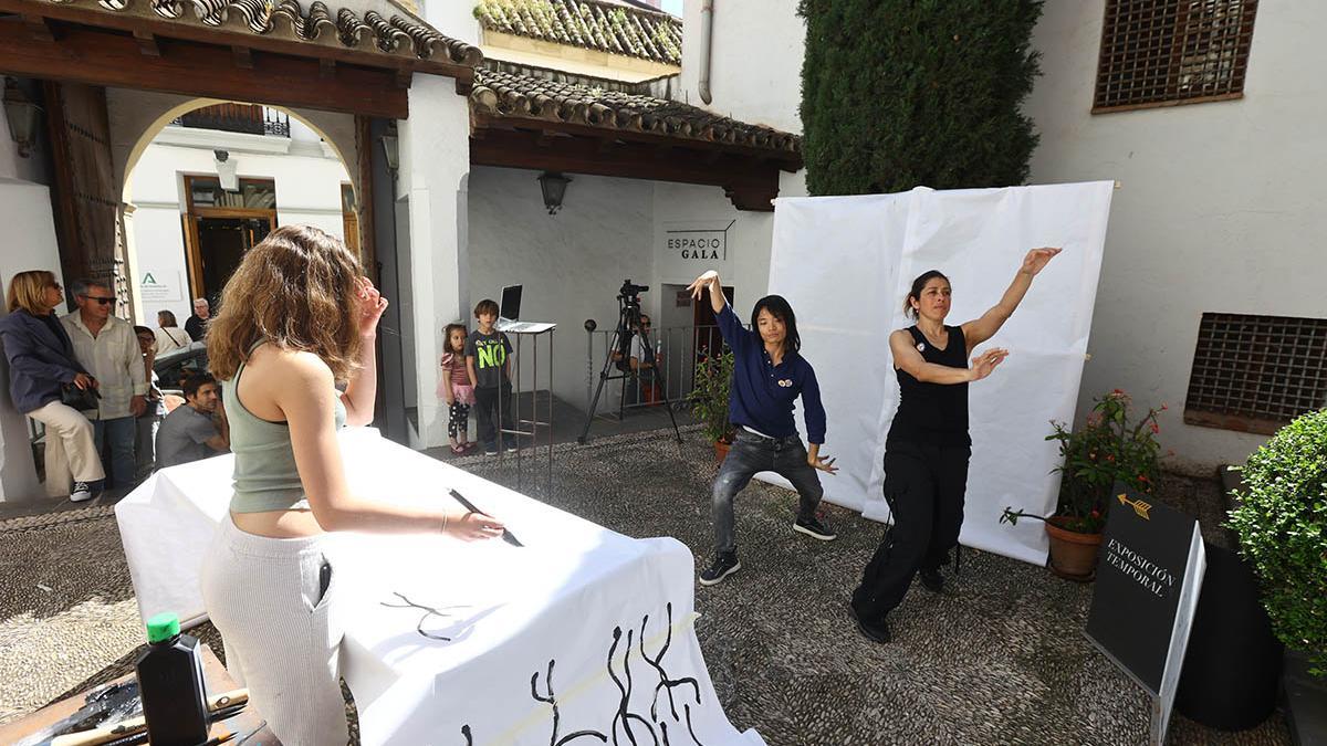 El Día Mundial del Arte en Córdoba, en imágenes