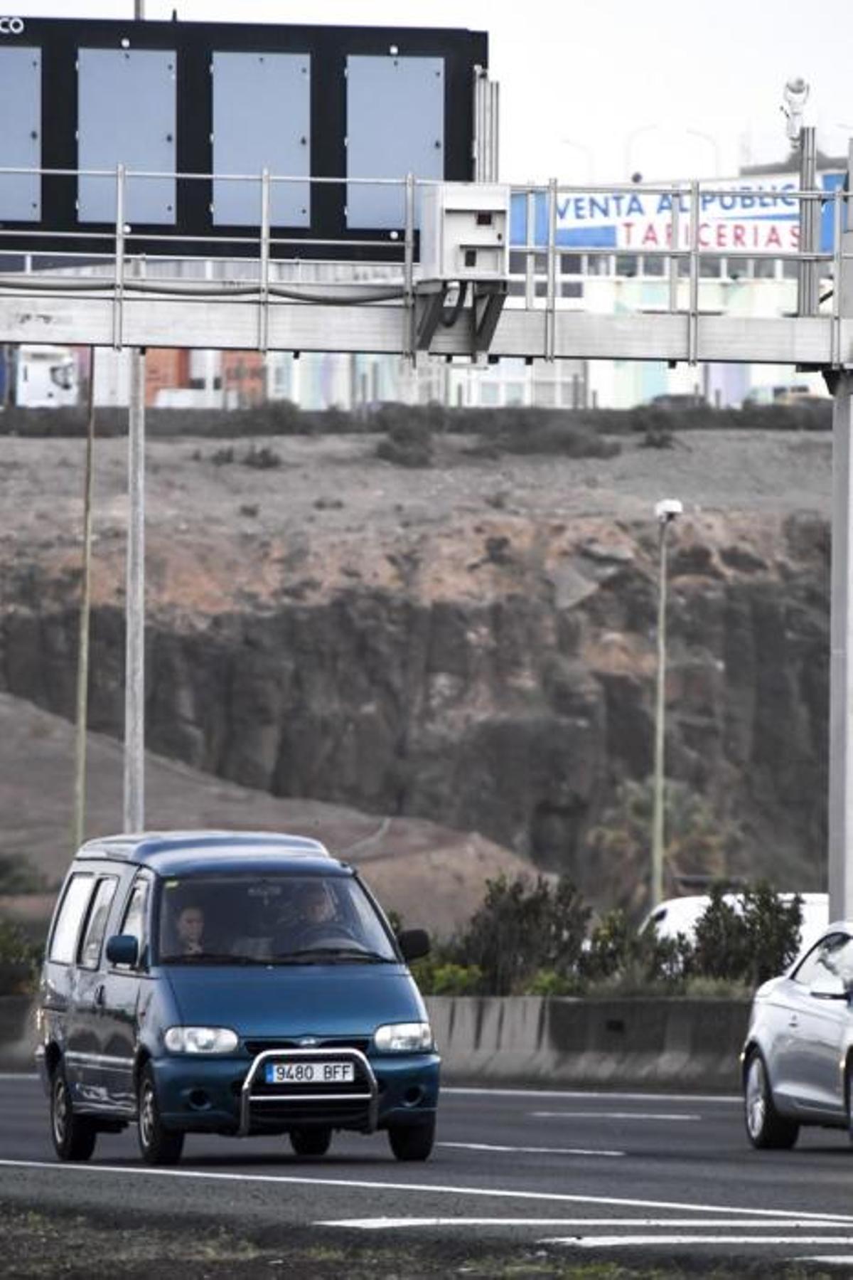 05-02-20 LAS PALMAS DE GRAN CANARIA. ZONA DE JINAMAR. LAS PALMAS DE GRAN CANARIA. Radar que mas multas pone   Fotos: Juan Castro.  | 05/02/2020 | Fotógrafo: Juan Carlos Castro