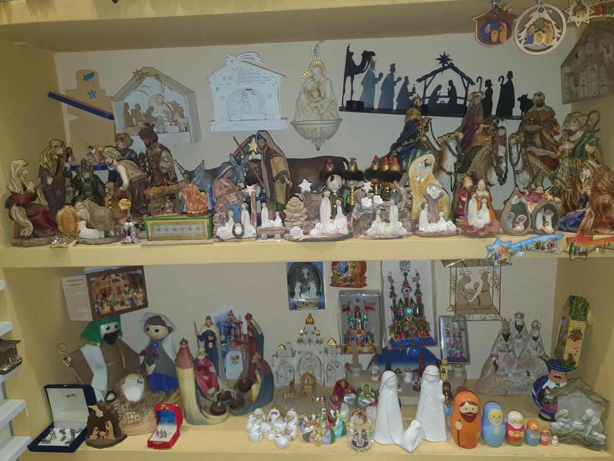 La sorprendente colección de 1.333 belenes en Orihuela que cumple medio siglo