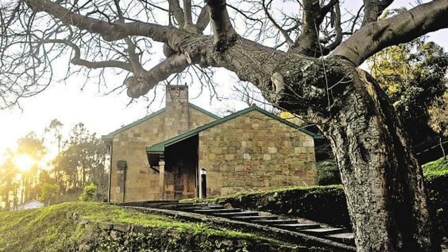 El Centro de Recepción e Interpretación del Prerrománico Asturiano, en la ladera del monte Naranco.