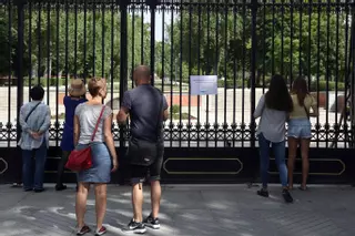 El Retiro, un parque acotado en julio por las altas temperaturas: "El cierre trastorna nuestra vida diaria"