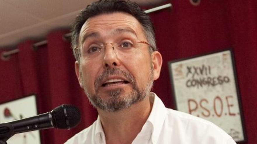 Manuel Pineda, nuevo secretario socialista de la Vega Baja