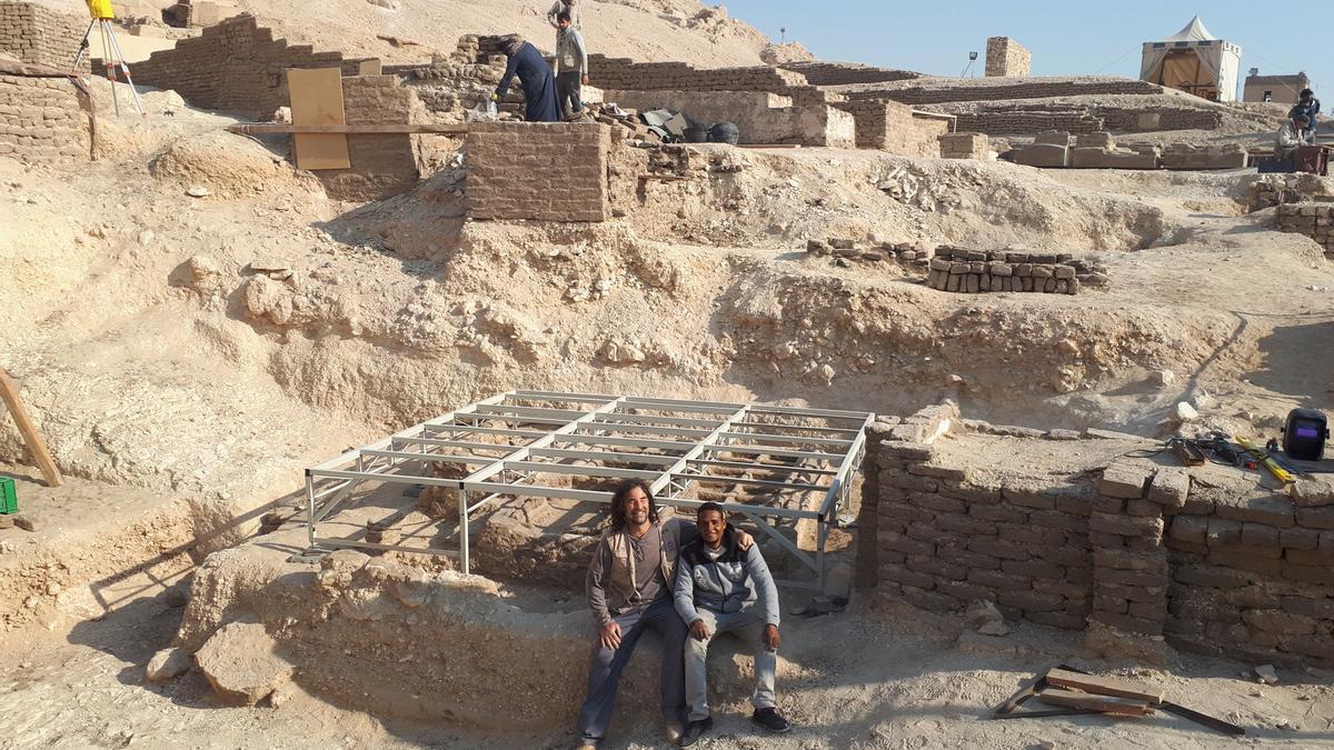 El Proyecto Djehuty en el que está inmerso este arquitecto rodeado de arqueólogos es uno de los más prestigiosos en la actualidad.