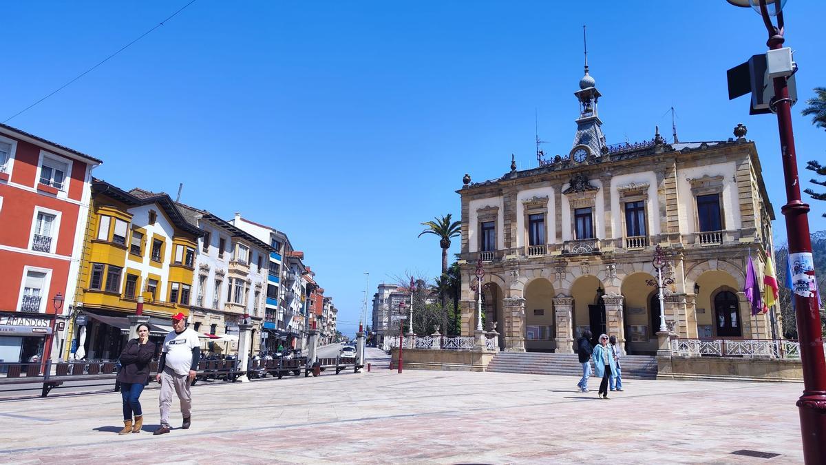 Plaza del Ayuntamiento de Villaviciosa.
