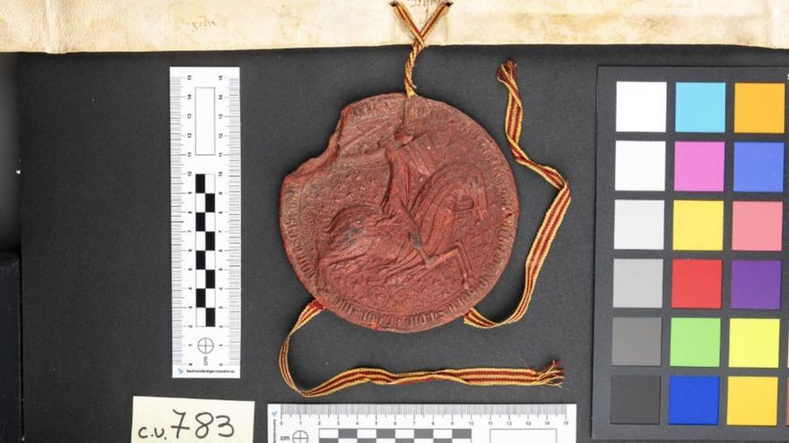 L’Arxiu Comarcal de Cerdanya recupera una col·lecció de segells de cera i plom d’entre els segles XIII I XVIII
