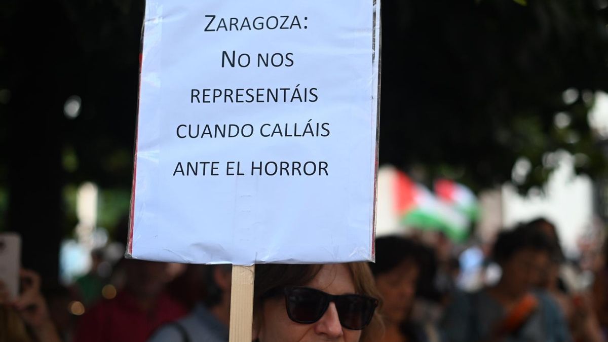 En imágenes | Zaragoza alza la voz de nuevo contra el genocidio en Gaza