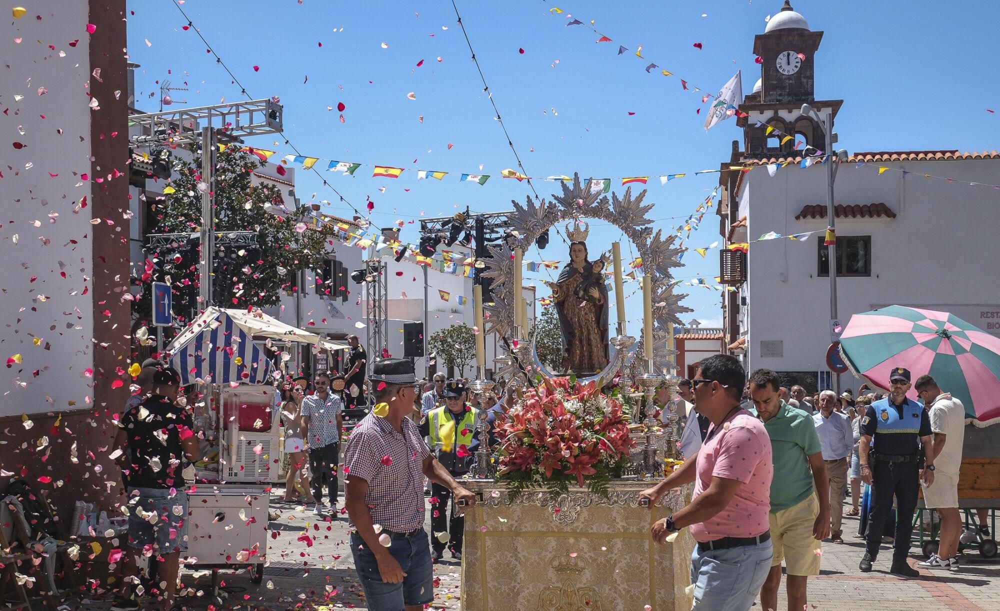 Procesión de la Virgen de La Cuevita, Artenara