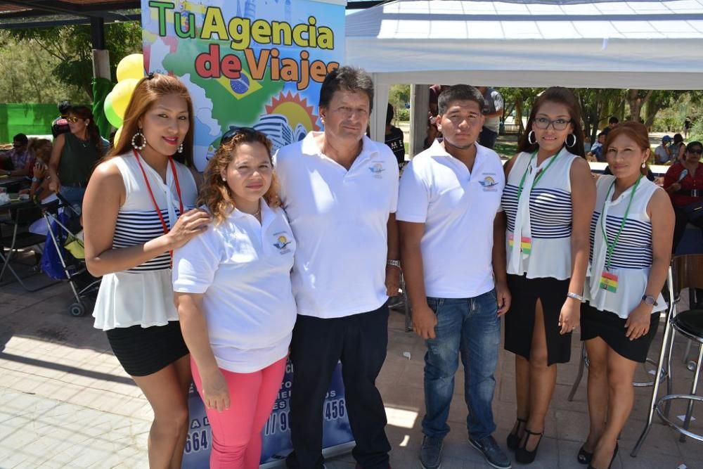 Homenaje a Bolivia en el Jardín de la Seda de Murcia