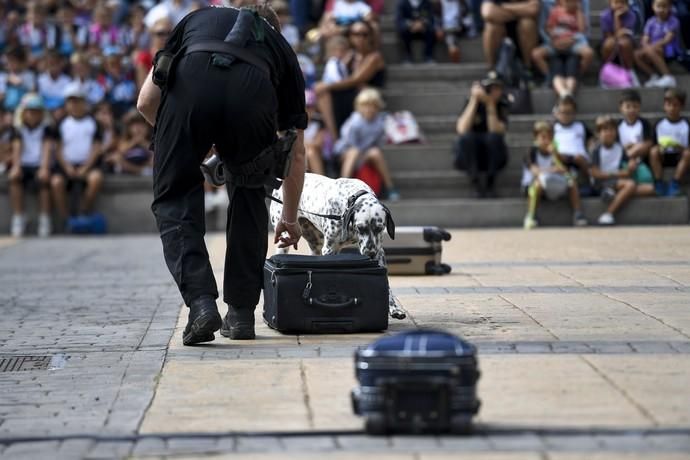 27-09-19 LAS PALMAS DE GRAN CANARIA. . LAS PALMAS DE GRAN CANARIA. Jornada de puertas abiertas de la Policía Nacional en el Parque Juan Pablo II. Fotos: Juan Castro.  | 27/09/2019 | Fotógrafo: Juan Carlos Castro