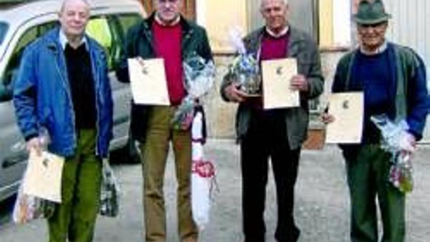 Alonso y Jesús Patón ganan el concurso de vinos de pitarra