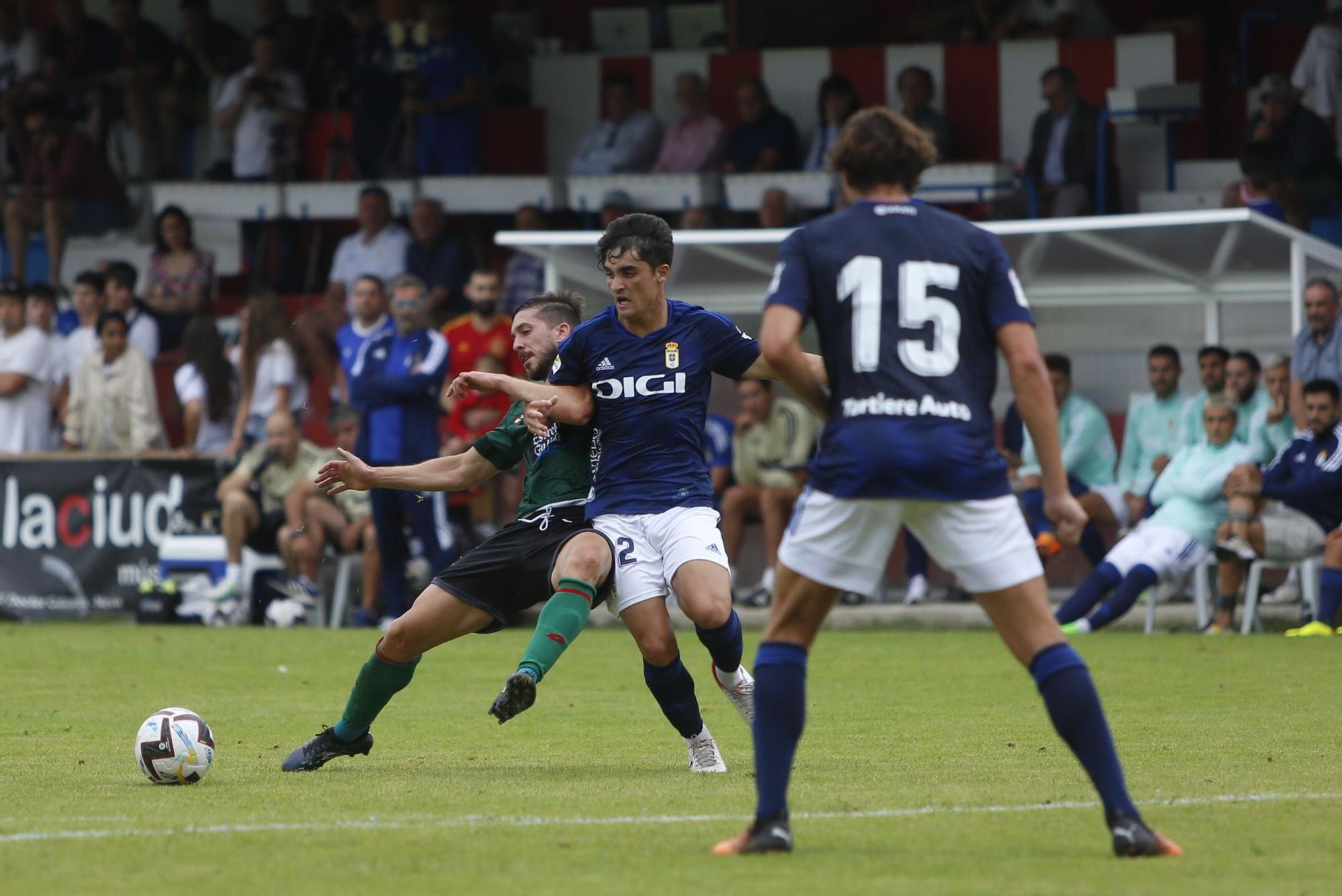 En imágenes: El Oviedo empata sin goles en el primer amistoso de pretemporada