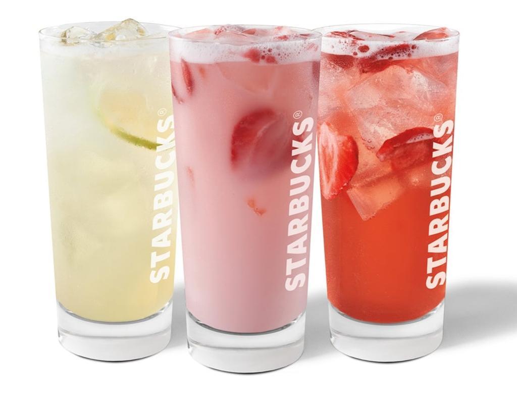 Con su suave sabor a fresa fresca y coco.