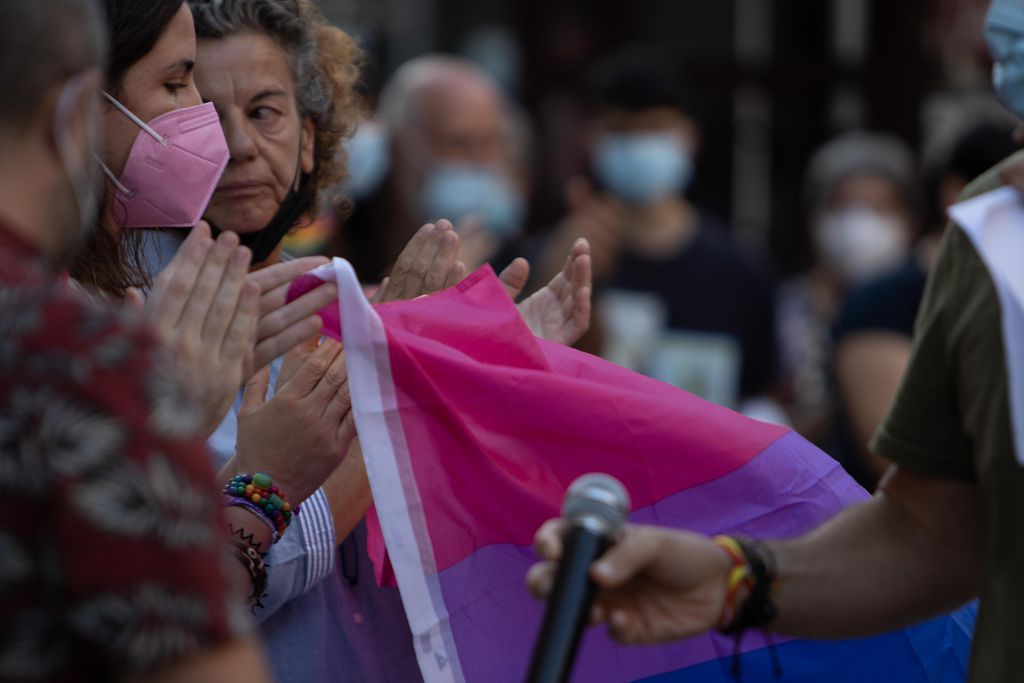 Imágenes de la protesta contra la LGTBI fobia en Cartagena