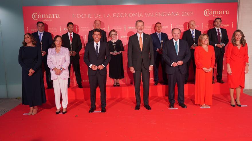 Felipe VI pide en la Noche de la Economía Valenciana &quot;consensos y acuerdos&quot; para crecer