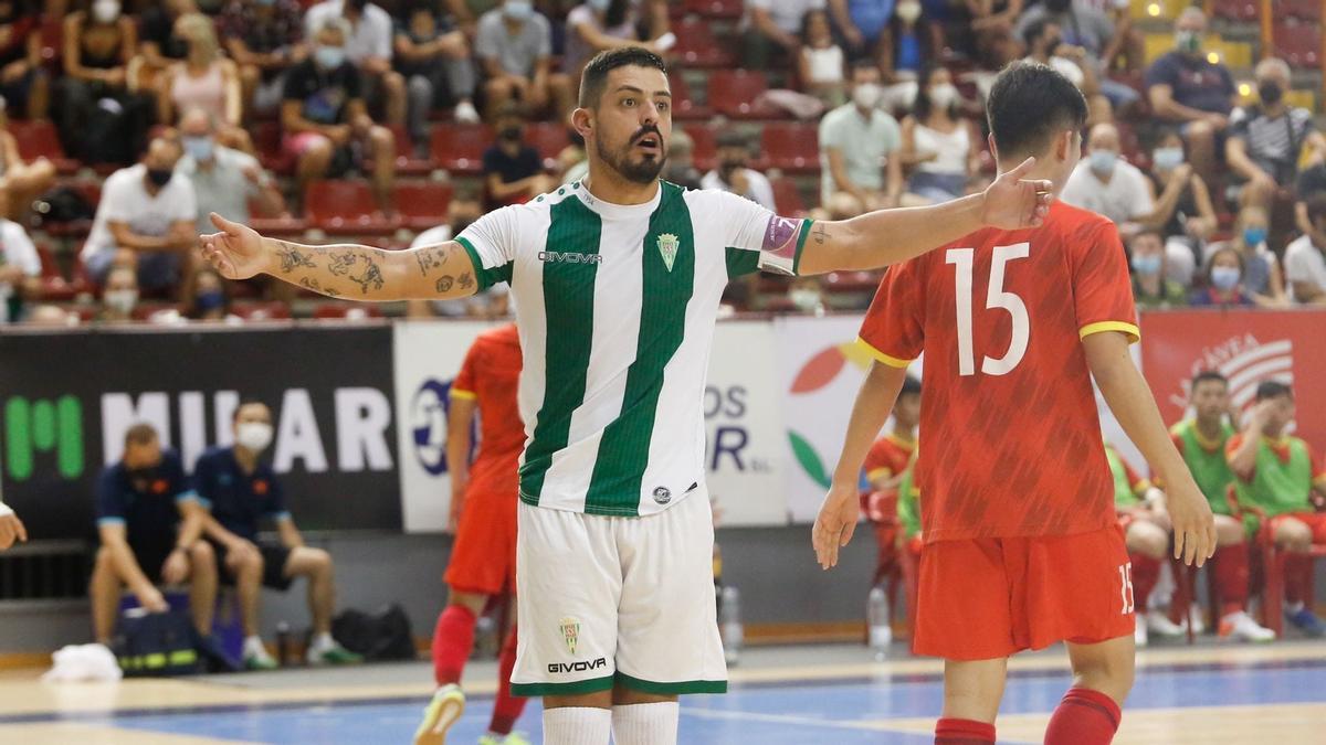 Jesús Rodríguez durante el encuentro ante la selección de Vietnam en Vista Alegre.