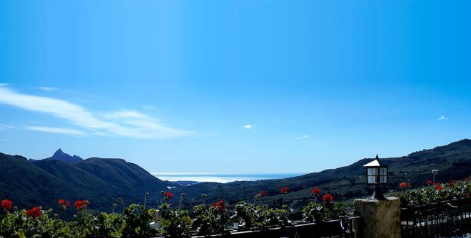 CASES NOVES, El Castell de Guadalest (Alicante), hoteles con vistas al mediterraneo